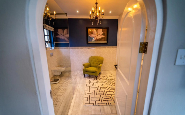 Luxury Boutique Home in Kyalami