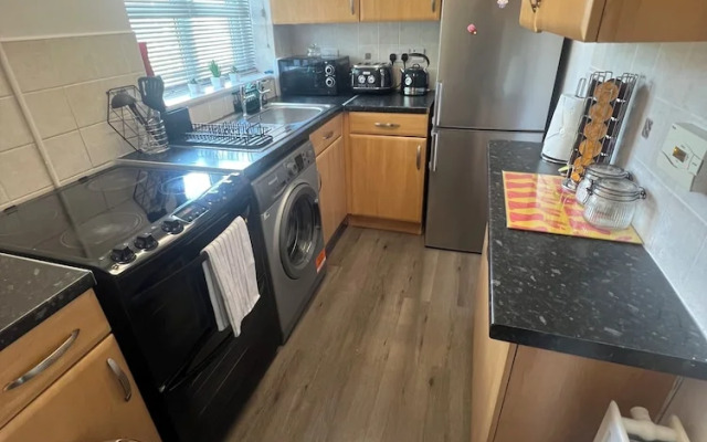 Serene Escape Cosy Apartment in Wolverhampton