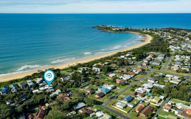 Spinnaker - Family Getaway - 2mins Walk to Beach