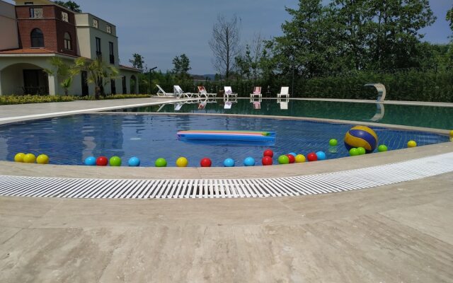 Sapanca Villa Natura Gol Evi