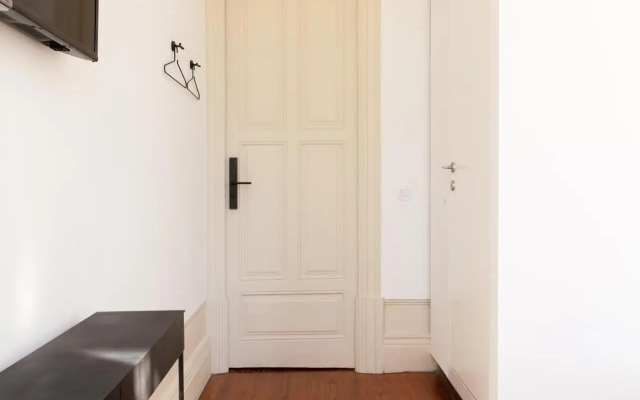 By the River Guesthouse