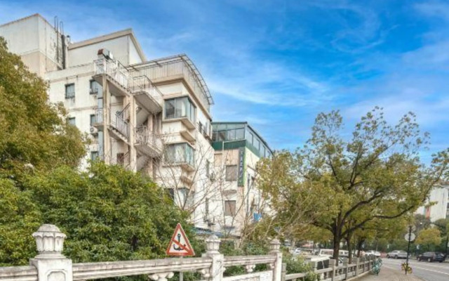 Changee Hotel (Shanghai Zhangjiang Science Gate)