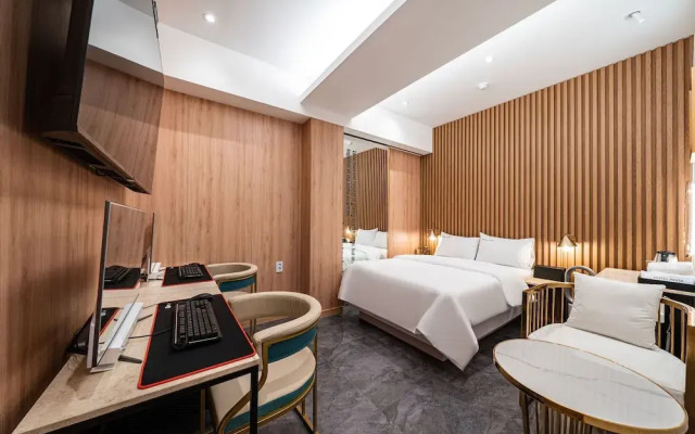 Hotel Insta Suwon