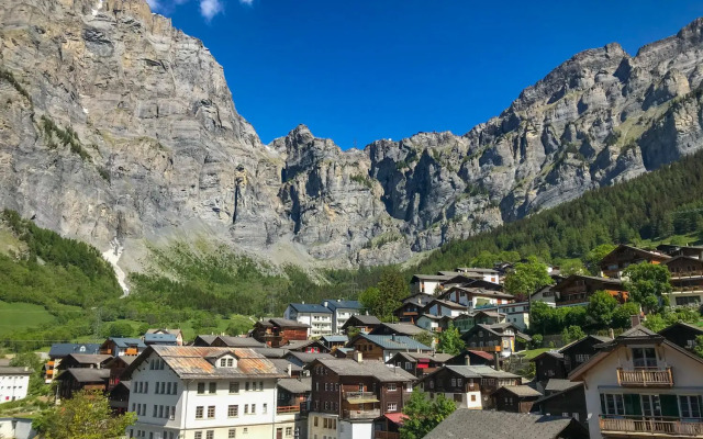 Leukerbad Holiday Home