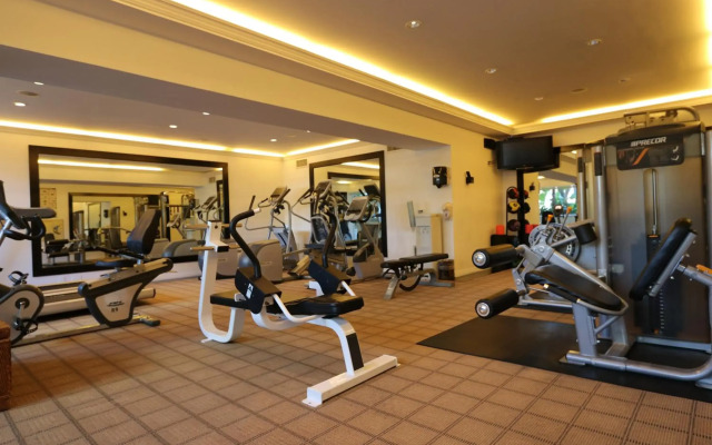 Beverly Hills Plaza Hotel & Spa