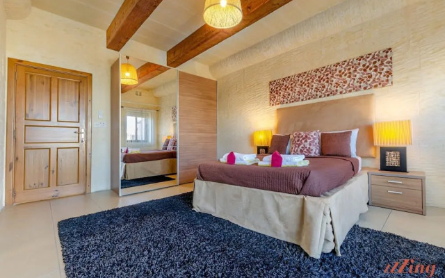 A Stunning Pet Friendly Villa With a Pool Gozo