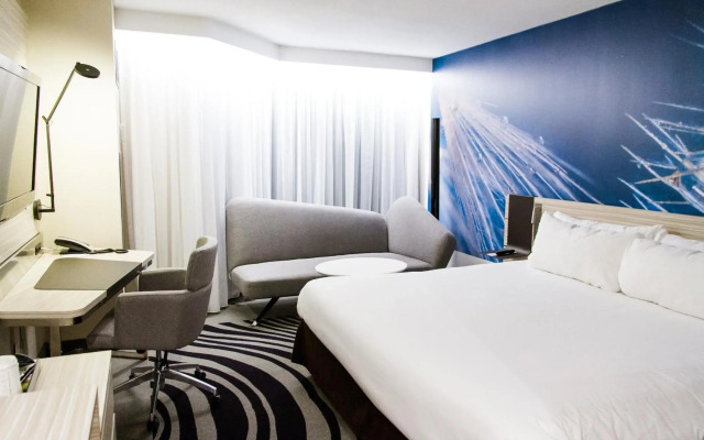 Novotel Toronto North York