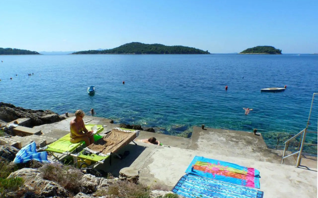 Apartments by the sea Prizba, Korcula - 9276