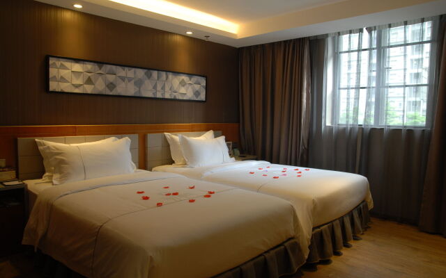 Insail Hotels Gongbei Port Zhuhai