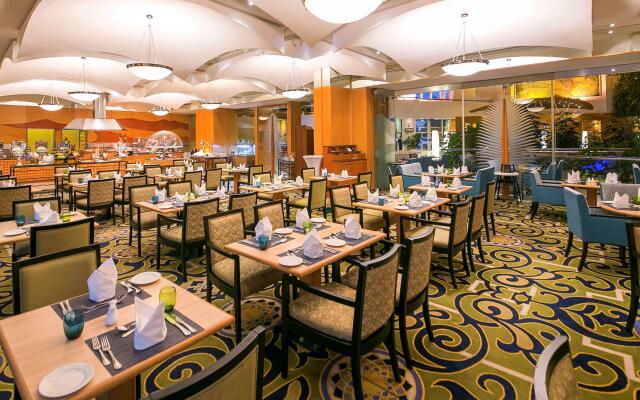 Oryx Grand Jebel Hafeet Hotel