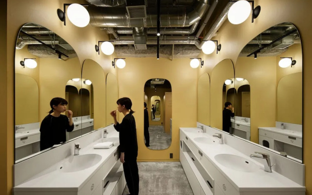 9h nine hours woman Shinjuku sleep lab