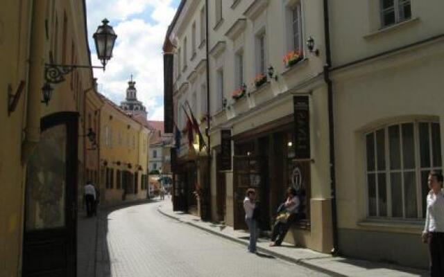 hotelImage