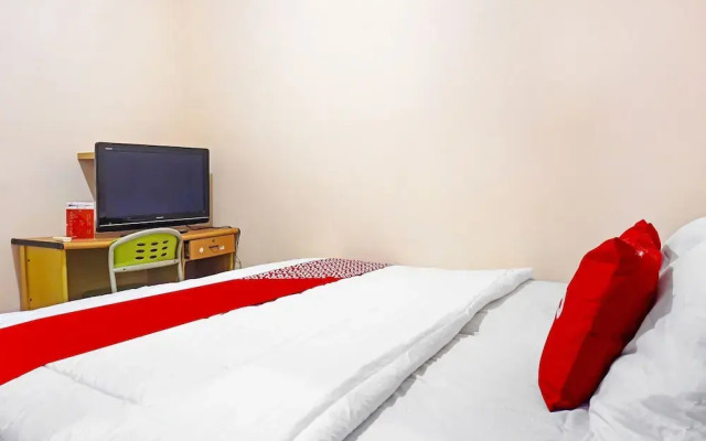 OYO 91349  Karawaci Taman Permata 3