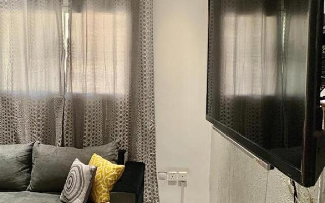 2 Chambres Salon A Sacre Coeur