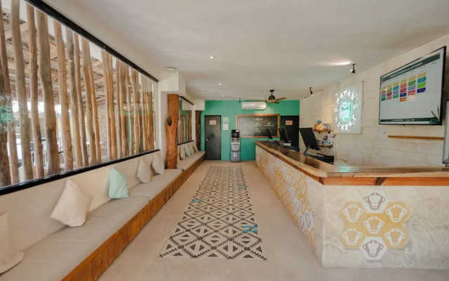 Mayan Monkey Hotel & Hostel Tulum