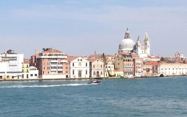 Al Redentore di Venezia Apartments