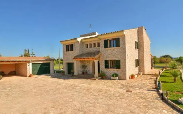 Holiday in Mallorca Family Finca with Pool