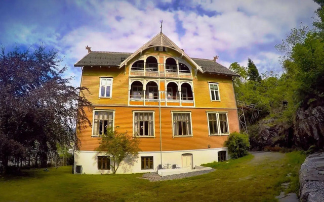 Villa Visnes