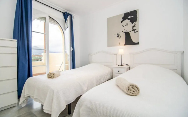 Apartment Señorío de Aloha - Roomservice