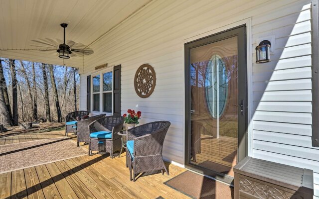 Quaint Creekside Cottage w/ Porch & Backyard!