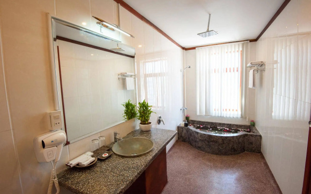 Okay Boutique Hotel