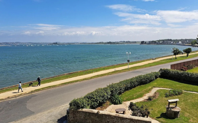 XXL Holiday Home Directly by the sea