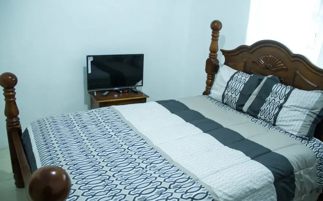 Greenoasis Guest House