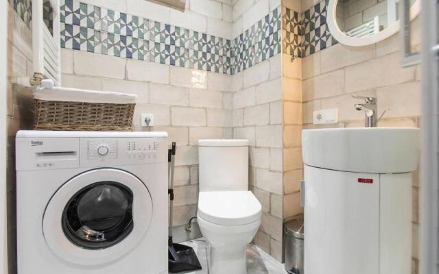 ? 1Br With Mountain View, 41M2, Next To Ski Lift ?