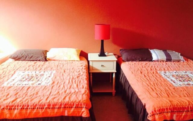 Hostal Tunich Naj & Hotel