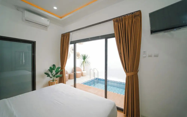 Marina Villa 1