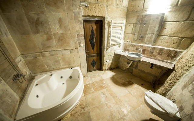 Harkasos Cave Hotel