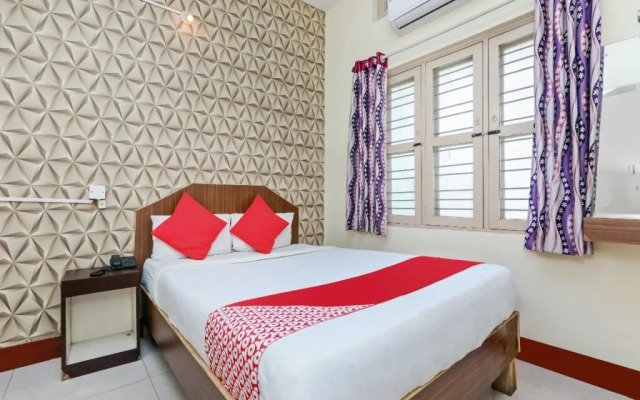 MSR Comforts by OYO Rooms
