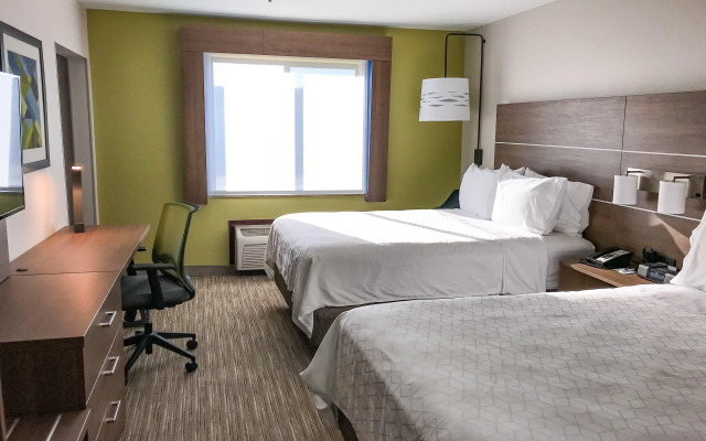 Holiday Inn Express & Suites Lubbock West by IHG
