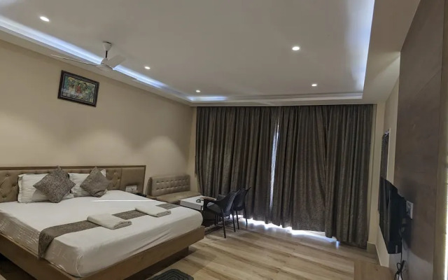 Parth King Beach Resort