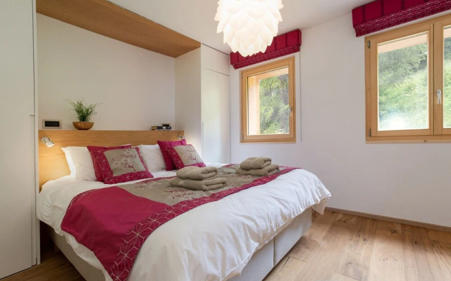 Chalet Les Etablonsluxury Chaletski-in Ski-out