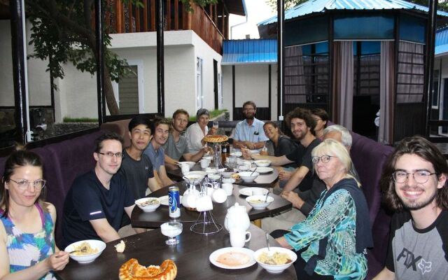 Парк-хостел «Ош»