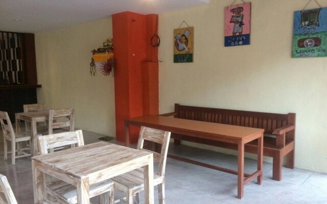 Sari Room Bed & Breakfast