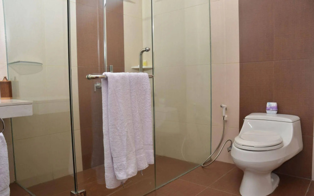 Morning Glory Mountain View 4BR Villa with Pool