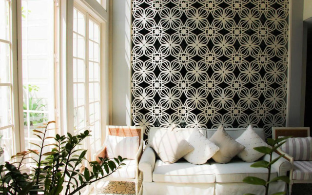 The Summer Hua Hin by Pantakarn