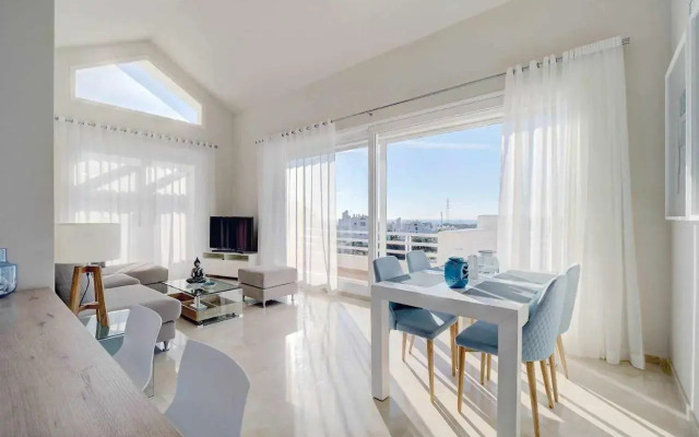 Luxury Penthouse Alcazaba Lagoon EHHouse