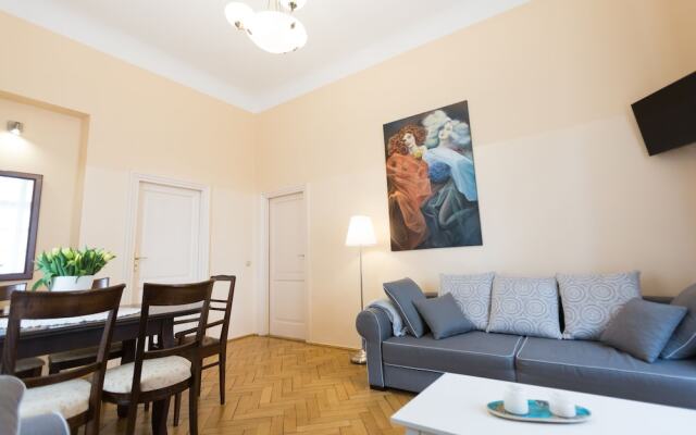 Apartments Roman