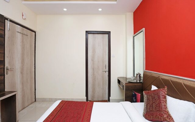 OYO 3996 HKJ Residency