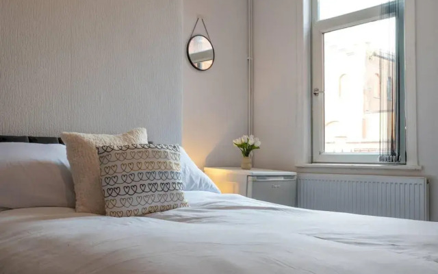 Beautiful 1-bed Studio4 in Coventry