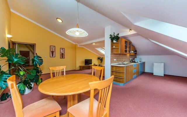 Hotel Horal