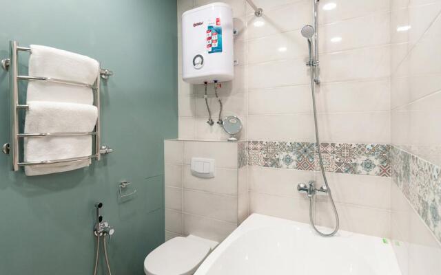 Elhome (Elhome) on Novo-Sadovaya street 106G
