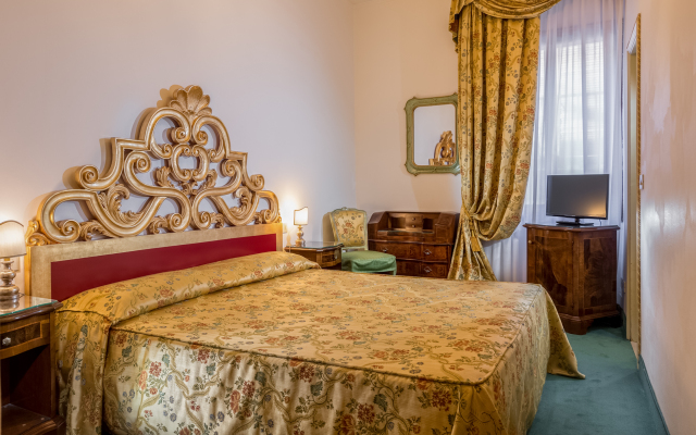 Giorgione Hotel