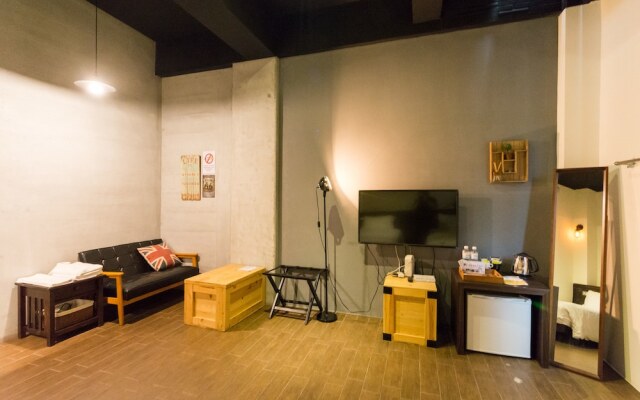 Lefu B&B