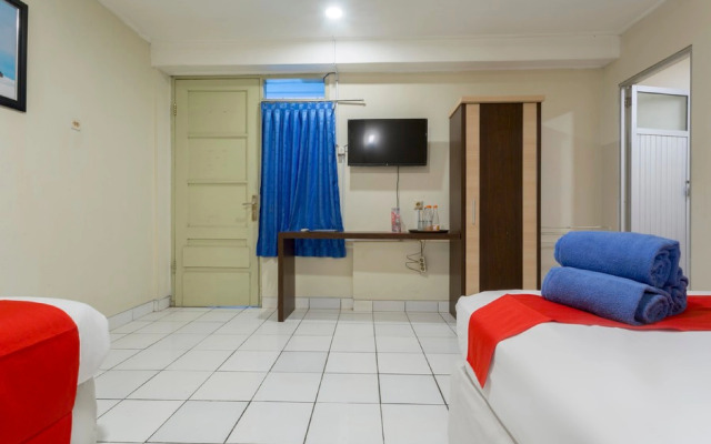 RedDoorz @ Supratman Street