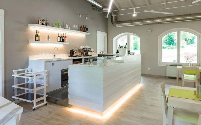 Bianco Hotel