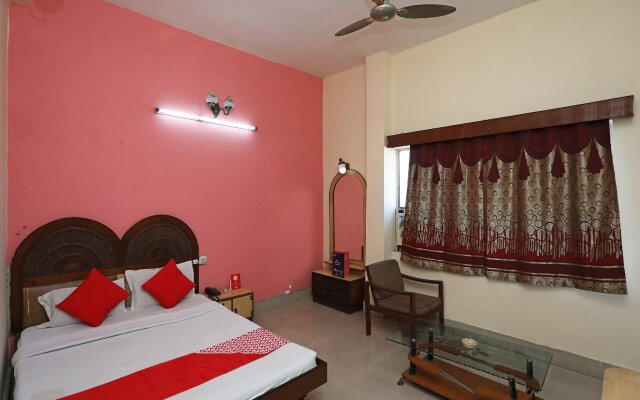 Hotel Rajmahal Inn By OYO Rooms